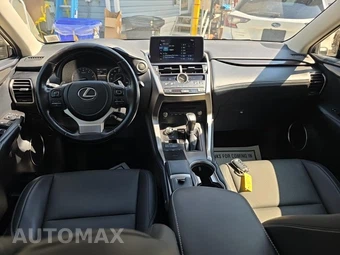 2021 Lexus NX 300 – miniatura 14