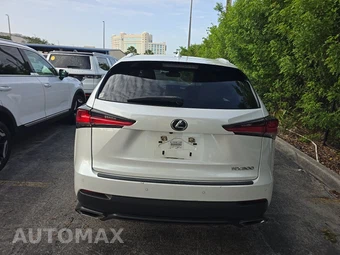 2021 Lexus NX 300 – miniatura 5