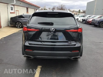 2021 Lexus NX 300 - miniatura 5