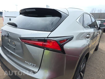 2021 Lexus NX 300 – miniatura 4