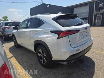 2021 Lexus NX 300 – miniatura 6