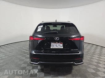 2021 Lexus NX 300h – miniatura 5