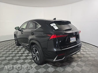 2021 Lexus NX 300h – miniatura 6