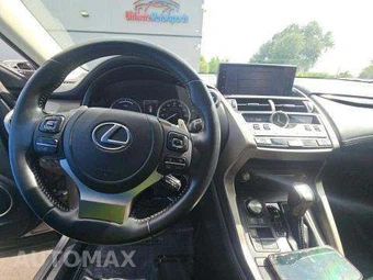 2021 Lexus NX 300h – miniatura 10
