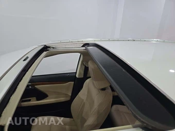 2021 Lexus RX 350 – miniatura 12