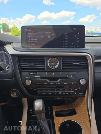 2021 Lexus RX 350L - miniatura 10