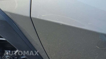 2021 Lexus UX 200 – miniatura 20