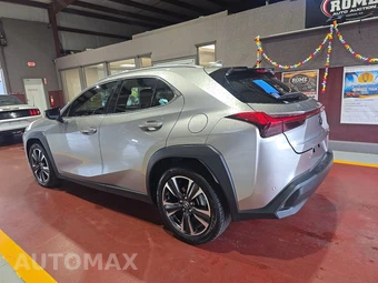 2021 Lexus UX 200 – miniatura 6