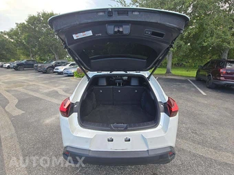 2021 Lexus UX 200 - miniatura 11
