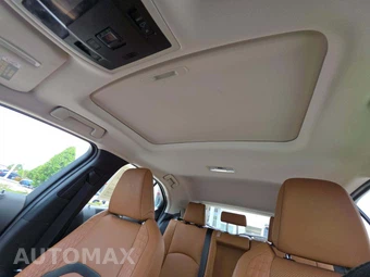 2021 Lexus UX 200 – miniatura 11