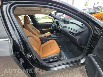 2021 Lexus UX 200 – miniatura 18