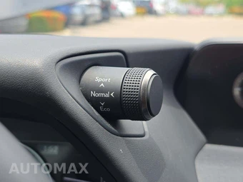 2021 Lexus UX 200 – miniatura 28