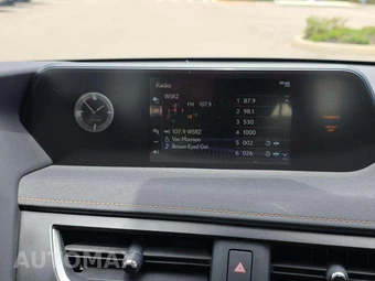 2021 Lexus UX 200 – miniatura 29