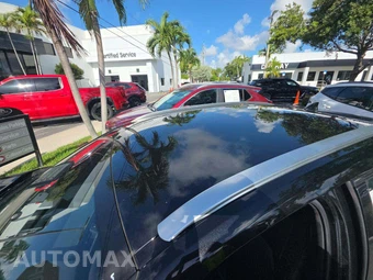 2021 Lexus UX 200 – miniatura 12