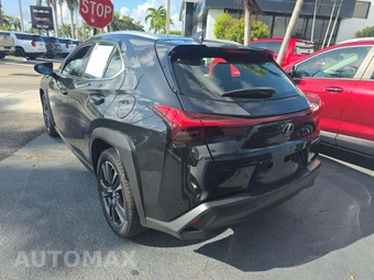 2021 Lexus UX 200 – miniatura 2
