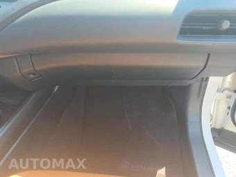 2021 Lexus UX 250h - miniatura 19