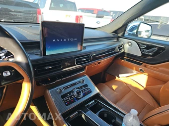 2021 Lincoln Aviator Black Label – miniatura 11