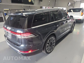 2021 Lincoln Aviator Black Label – miniatura 4