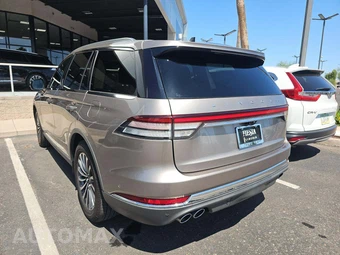 2021 Lincoln Aviator Reserve – miniatura 2