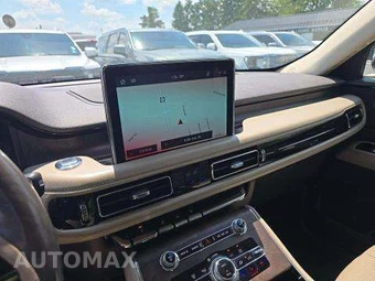 2021 Lincoln Aviator Reserve – miniatura 10