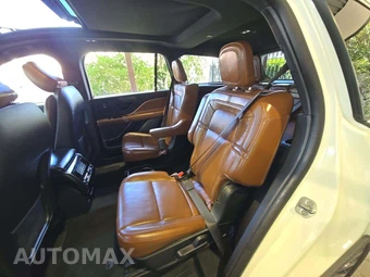 2021 Lincoln Aviator Reserve – miniatura 13
