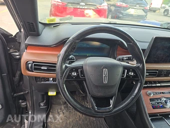 2021 Lincoln Aviator Reserve – miniatura 10