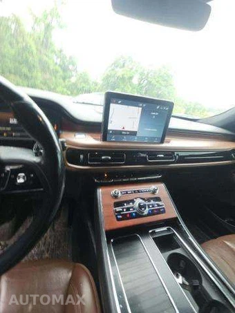 2021 Lincoln Aviator Reserve - miniatura 10
