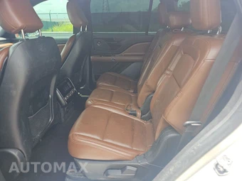 2021 Lincoln Aviator Reserve – miniatura 13