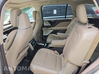 2021 Lincoln Aviator Reserve – miniatura 13