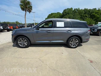2021 Lincoln Aviator Standard – miniatura 3