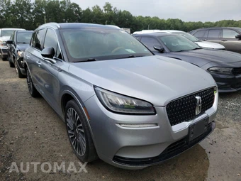 2021 Lincoln Corsair Reserve - miniatura 3