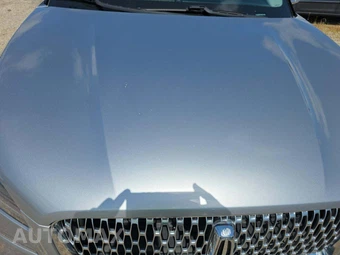 2021 Lincoln Corsair Standard - miniatura 18
