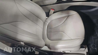 2021 Lincoln Nautilus Reserve – miniatura 21