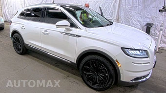 2021 Lincoln Nautilus Reserve - miniatura 3