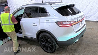 2021 Lincoln Nautilus Reserve - miniatura 6
