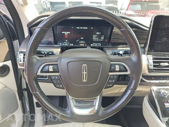 2021 Lincoln Navigator L Black Label – miniatura 10