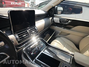 2021 Lincoln Navigator L Black Label – miniatura 11