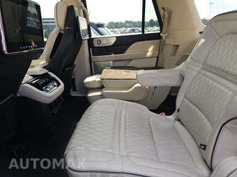 2021 Lincoln Navigator L Black Label – miniatura 13
