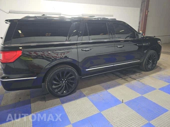 2021 Lincoln Navigator L Black Label - miniatura 4