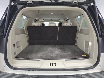 2021 Lincoln Navigator L Black Label - miniatura 17