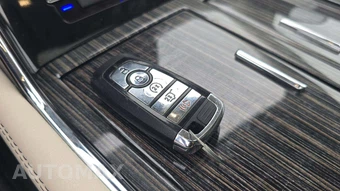 2021 Lincoln Navigator L Black Label - miniatura 20
