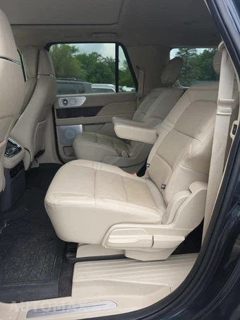 2021 Lincoln Navigator L Reserve - miniatura 16