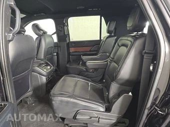 2021 Lincoln Navigator L Standard – miniatura 13