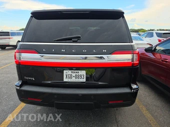 2021 Lincoln Navigator Reserve – miniatura 5