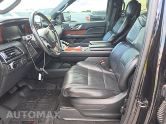 2021 Lincoln Navigator Reserve – miniatura 7