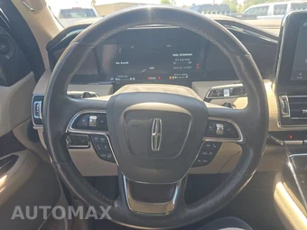 2021 Lincoln Navigator Reserve – miniatura 10