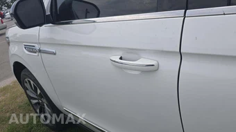 2021 Lincoln Navigator Reserve – miniatura 25