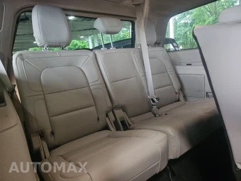 2021 Lincoln Navigator Reserve – miniatura 14