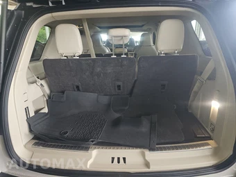 2021 Lincoln Navigator Reserve – miniatura 17