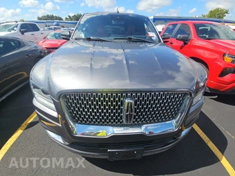 2021 Lincoln Navigator Reserve – miniatura 2